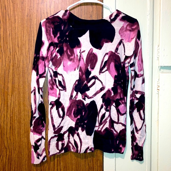 Vera Wang Multicolor Floral Cardigan Lightweight Button Sweater Size Sm Petite - Picture 2 of 3